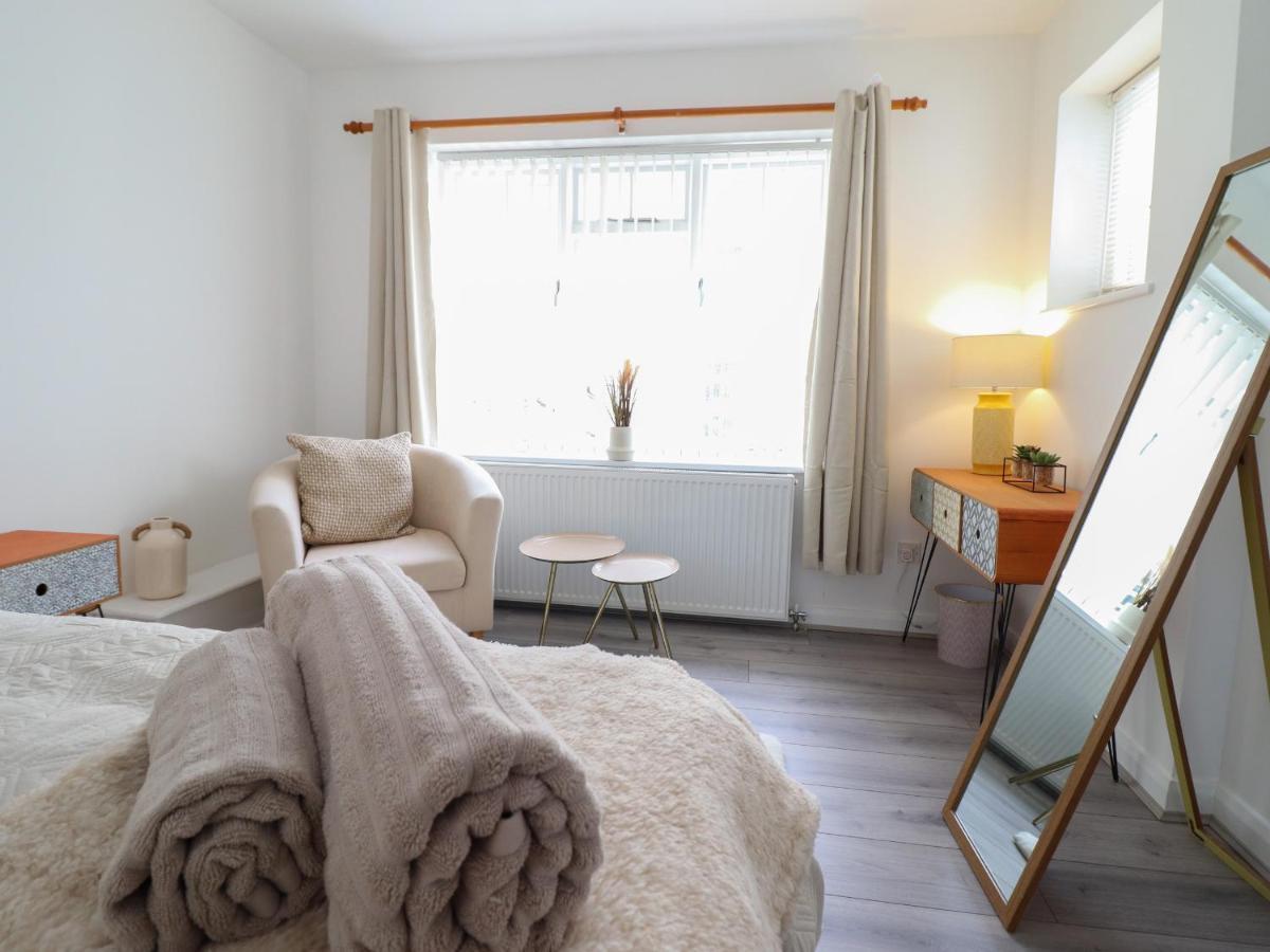 콘위 The Old Coach House 아파트 외부 사진