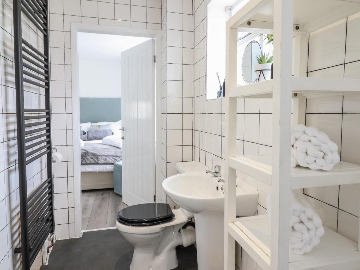 콘위 The Old Coach House 아파트 외부 사진