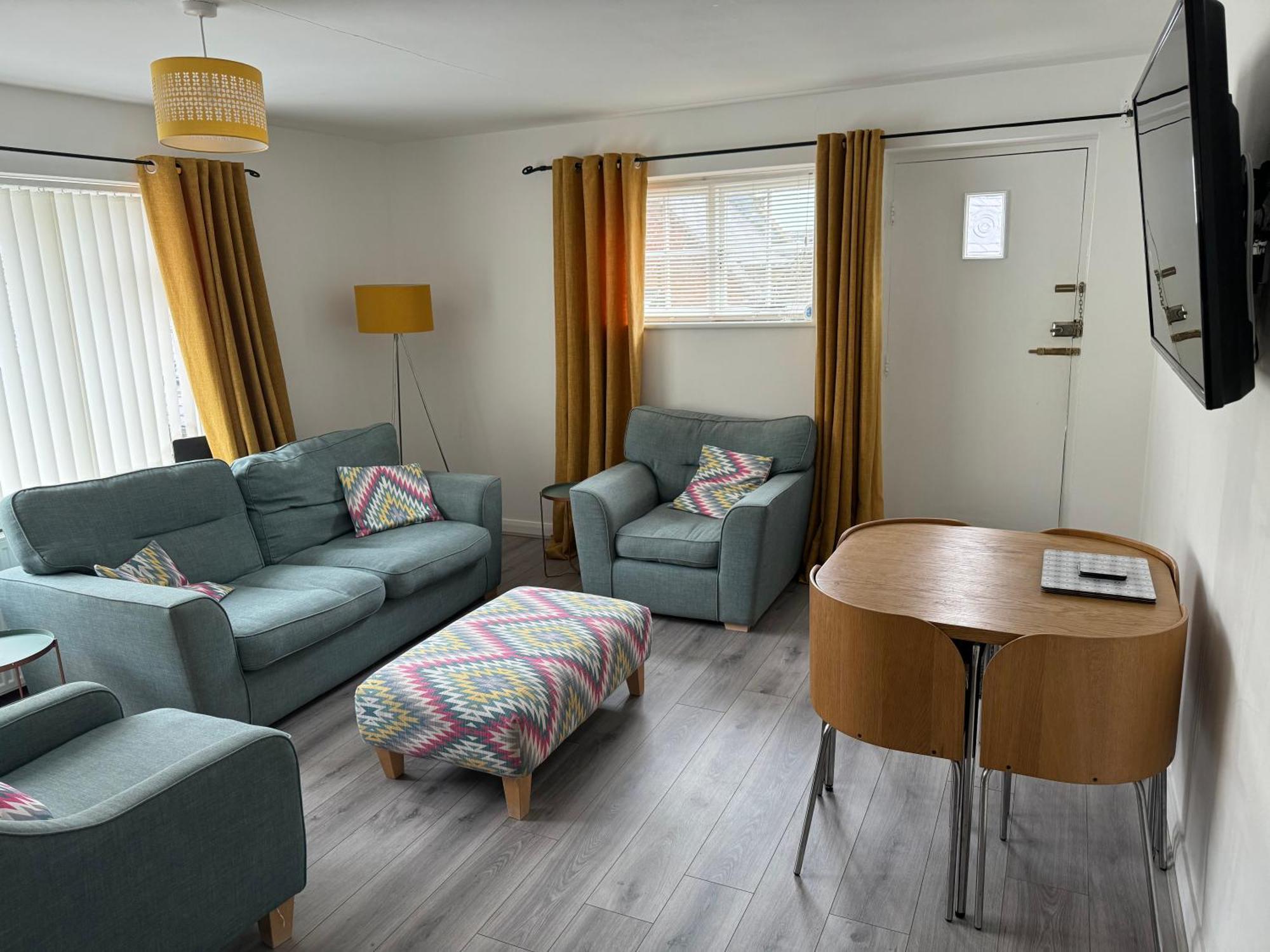 콘위 The Old Coach House 아파트 외부 사진
